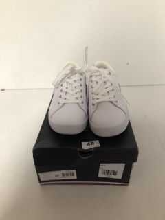 TOMMY HILFIGER GOLDEN COURT TRAINERS WHITE GOLD SIZE 37