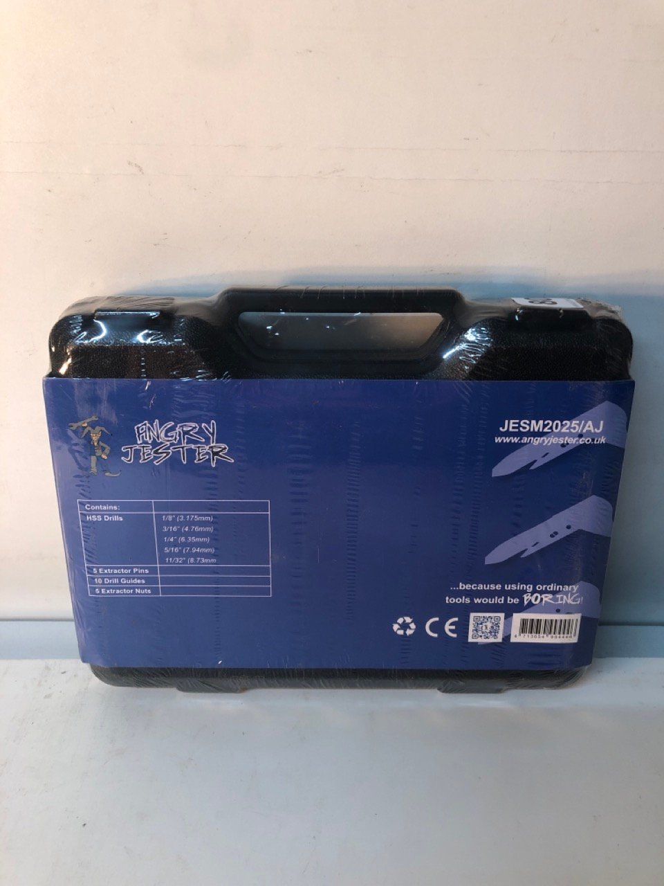 John Pye Auctions - ANGRY JESTER 25PC DAMAGED BOLT EXTRACTOR SET