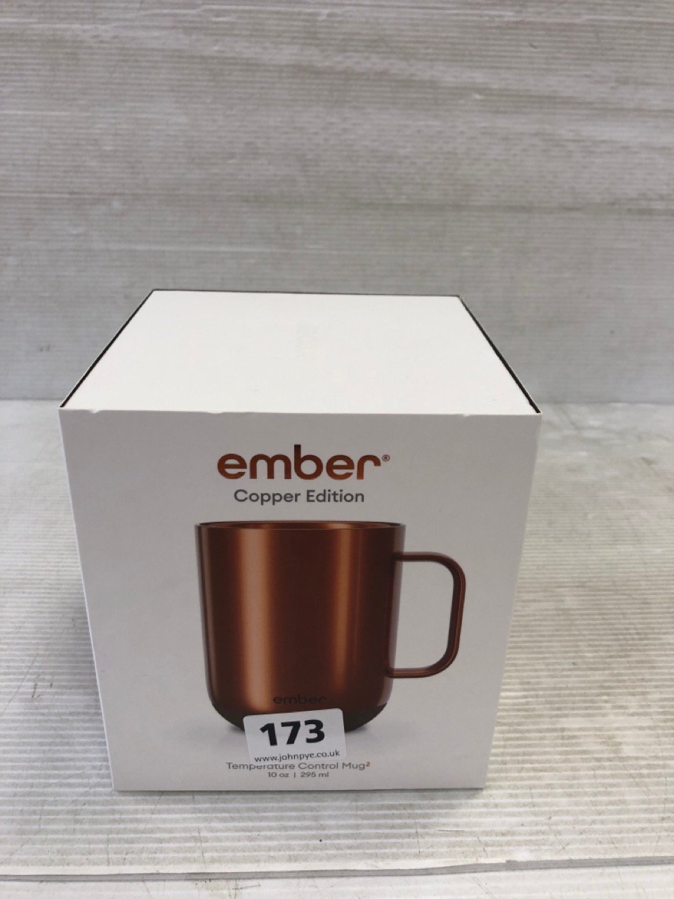 John Pye Auctions EMBER COPPER EDITION TEMPERATURE CONTROL MUG 2
