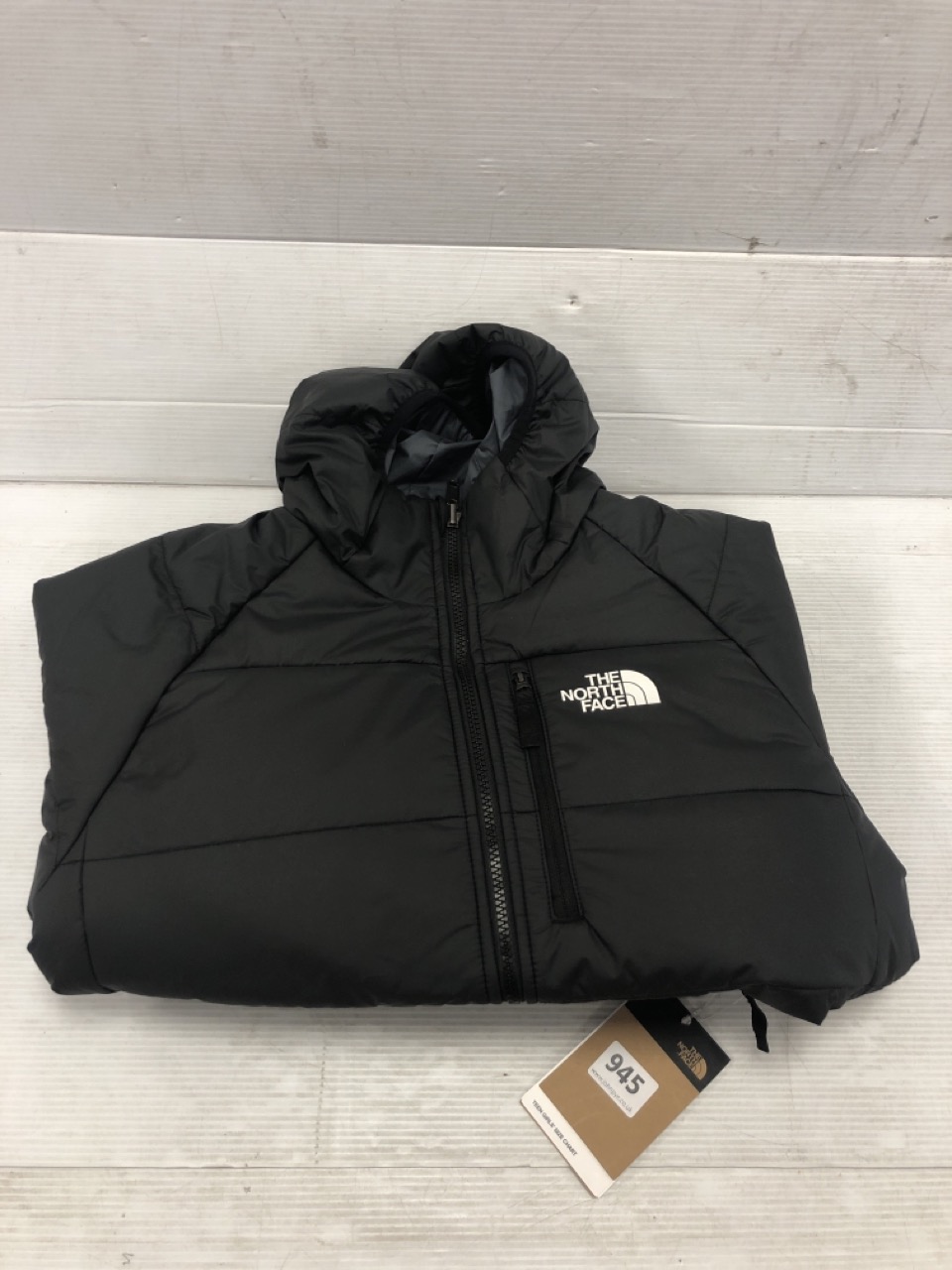John Pye Auctions THE NORTH FACE REVERSIBLE JACKET UK SIZE XXL