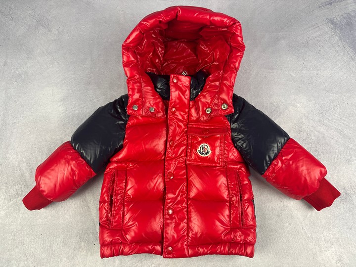 Moncler Biarriz Children's Down Jacket - Size 12/18 Months (VAT ONLY PAYABLE ON BUYERS PREMIUM)