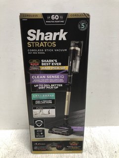 SHARK STRATOS CORDLESS STICK VACUUM PET PRO MODEL WITH ANTI HAIR WRAP PLUS - RRP: £329.99: LOCATION - A-1