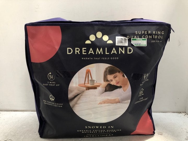 John Pye Auctions DREAMLAND SUPERKING SNOWED IN ORGANIC COTTON WARMING MATTRESS PROTECTOR TO