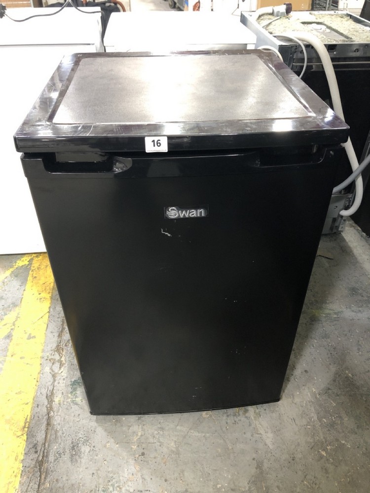 John Pye Auctions SWAN UNDER COUNTER FRIDGE BLACK SR70201B RRP £159