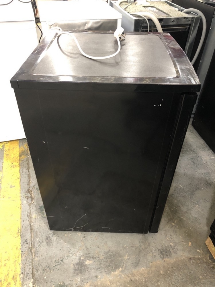 John Pye Auctions SWAN UNDER COUNTER FRIDGE BLACK SR70201B RRP £159