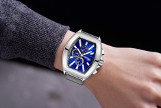 GAMAGES OF LONDON LIMITED EDITION HAND ASSEMBLED DIVERGENCE AUTOMATIC STEEL £725 SKU:GA1711: LOCATION - A RACK