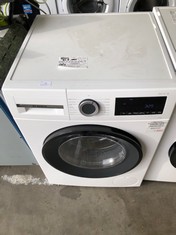 BOSCH SERIES 4 WASHING MACHINE WGG04409GB FREESTANDING RRP £599: LOCATION - BOOTH(COLLECTION OR OPTIONAL DELIVERY AVAILABLE)