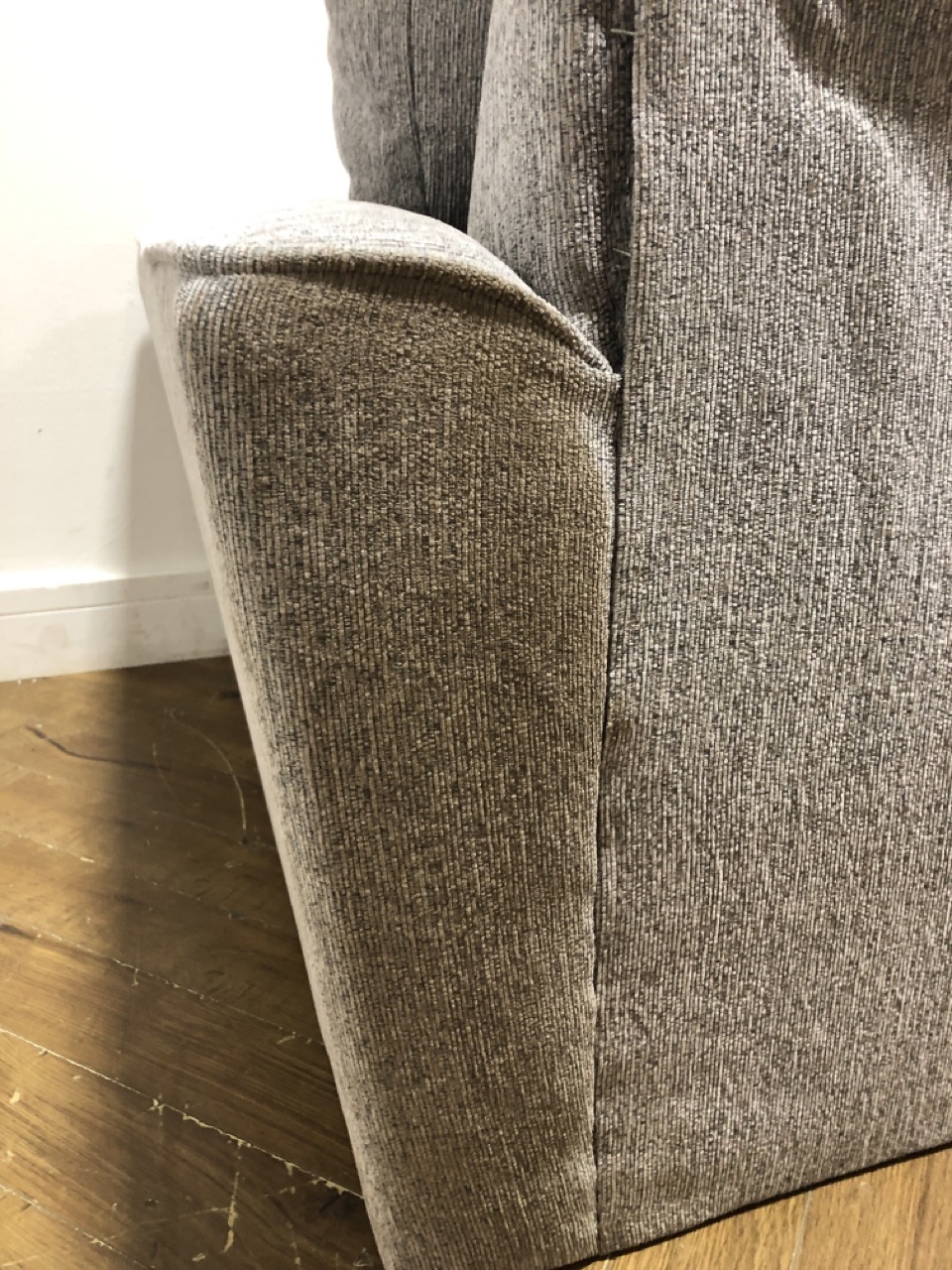 John Pye Auctions OAK FURNITURELAND JENSEN 3 SEATER SOFA SILVER