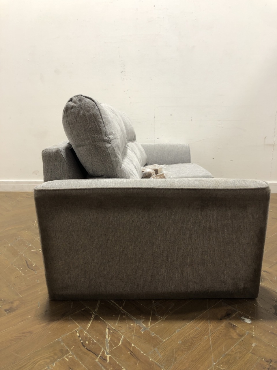 John Pye Auctions OAK FURNITURELAND JENSEN 3 SEATER SOFA SILVER