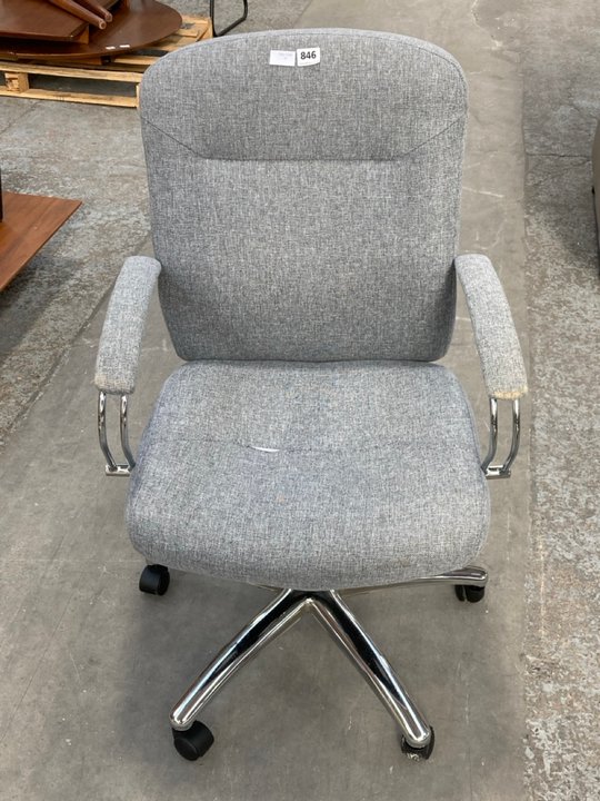 John Pye Auctions JOHN LEWIS & PARTNERS ANYDAY WARNER FABRIC OFFICE