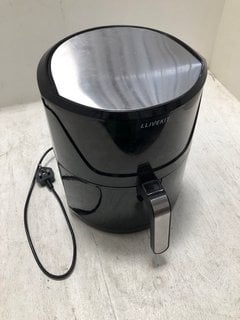 LLIVEKIT AIR FRYER IN BLACK: LOCATION - BR9