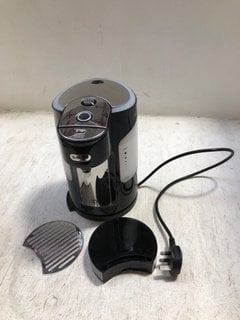 BREVILLE HOT CUP: LOCATION - AR3