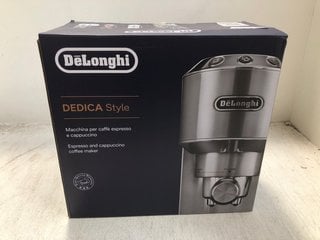 DELONGHI DEDICA STYLE ESPRESSO AND CAPPUCCINO MAKER - RRP: £179.00: LOCATION - AR7