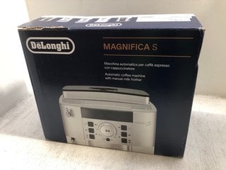 DELONGHI MAGNIFICA S AUTOMATIC COFFEE MACHINE IN BLACK - RRP: £299.99: LOCATION - AR8