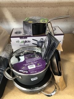 QTY OF ASSORTED JOHN LEWIS & PARTNERS ITEMS TO INCLUDE SKOTTSBERG CAST IRON FRYING PAN: LOCATION - AR14