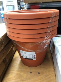 6 X CLEVER POTS 40CM ROUND PLANT POTS IN TERRACOTTA: LOCATION - A6T