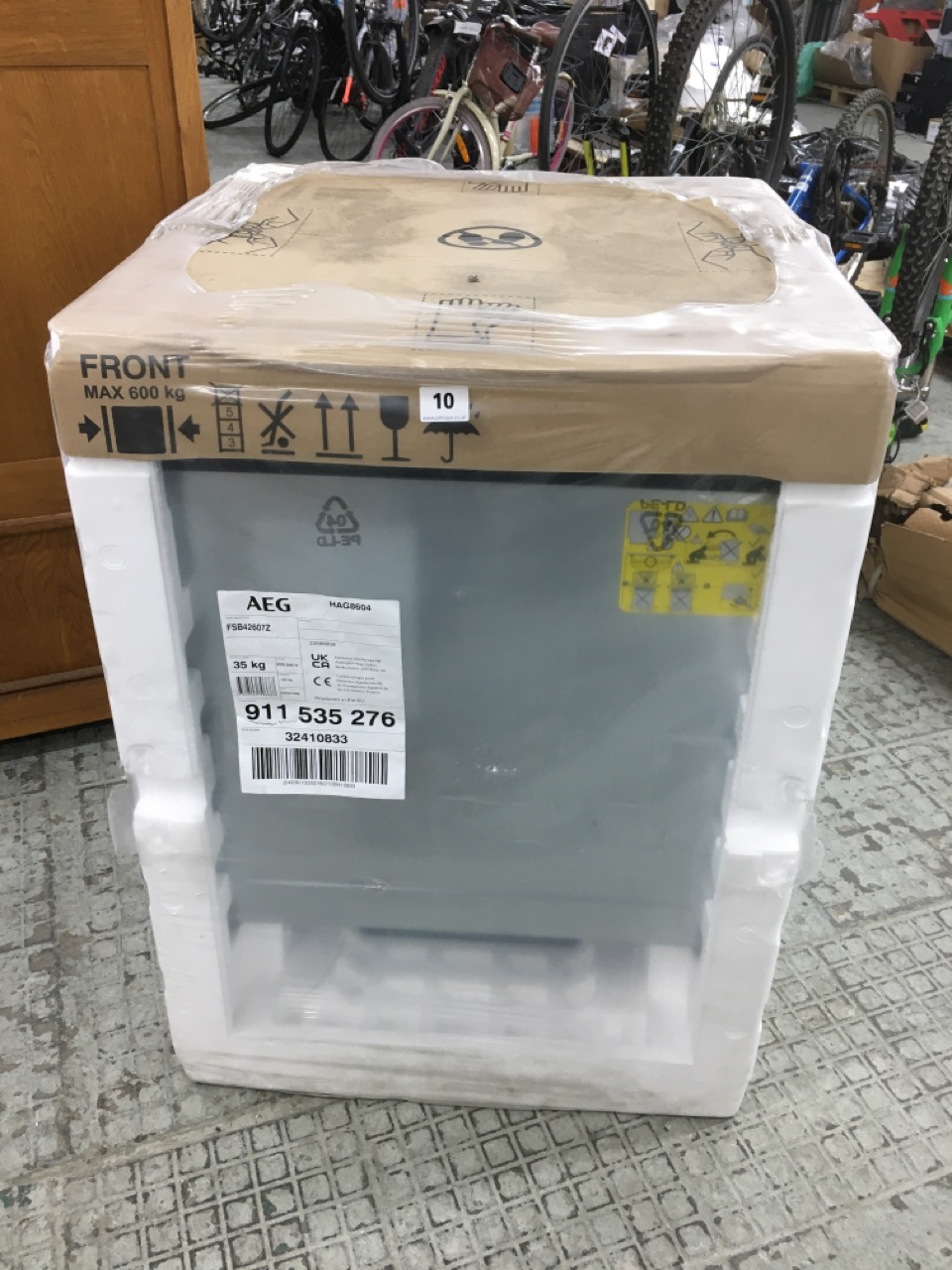 John Pye Auctions AEG 3000 AIRDRY 60CM INTEGRATED DISHWASHER MODEL