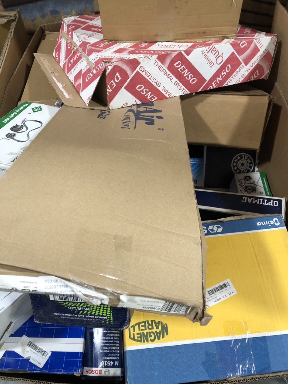 John Pye Auctions 1X PALLET OF ASSORTED CAR PARTS TO INCLUDE TIMING