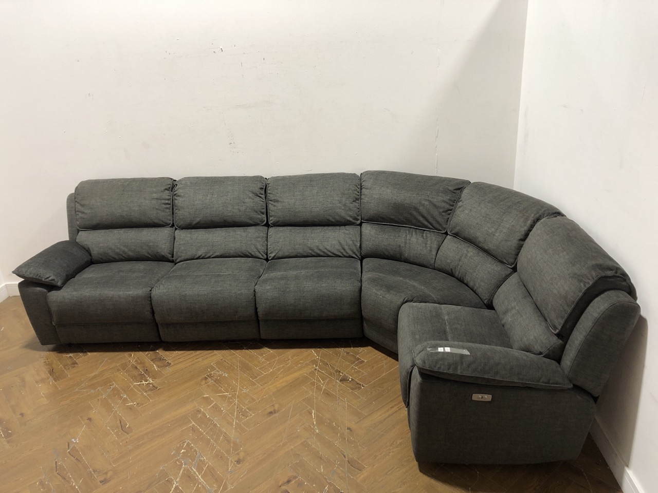 John Pye Auctions OAK FURNITURE LAND GOODWOOD CORNER SOFA ELECTRIC