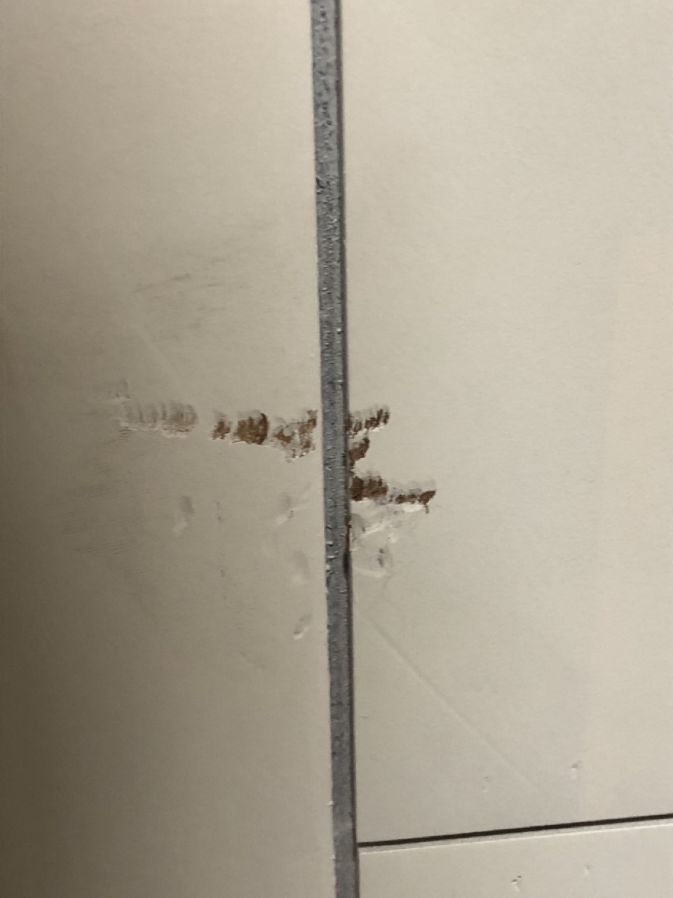 John Pye Auctions OAK FURNITURE LAND HOVE NATURAL OAK AND PAINTED