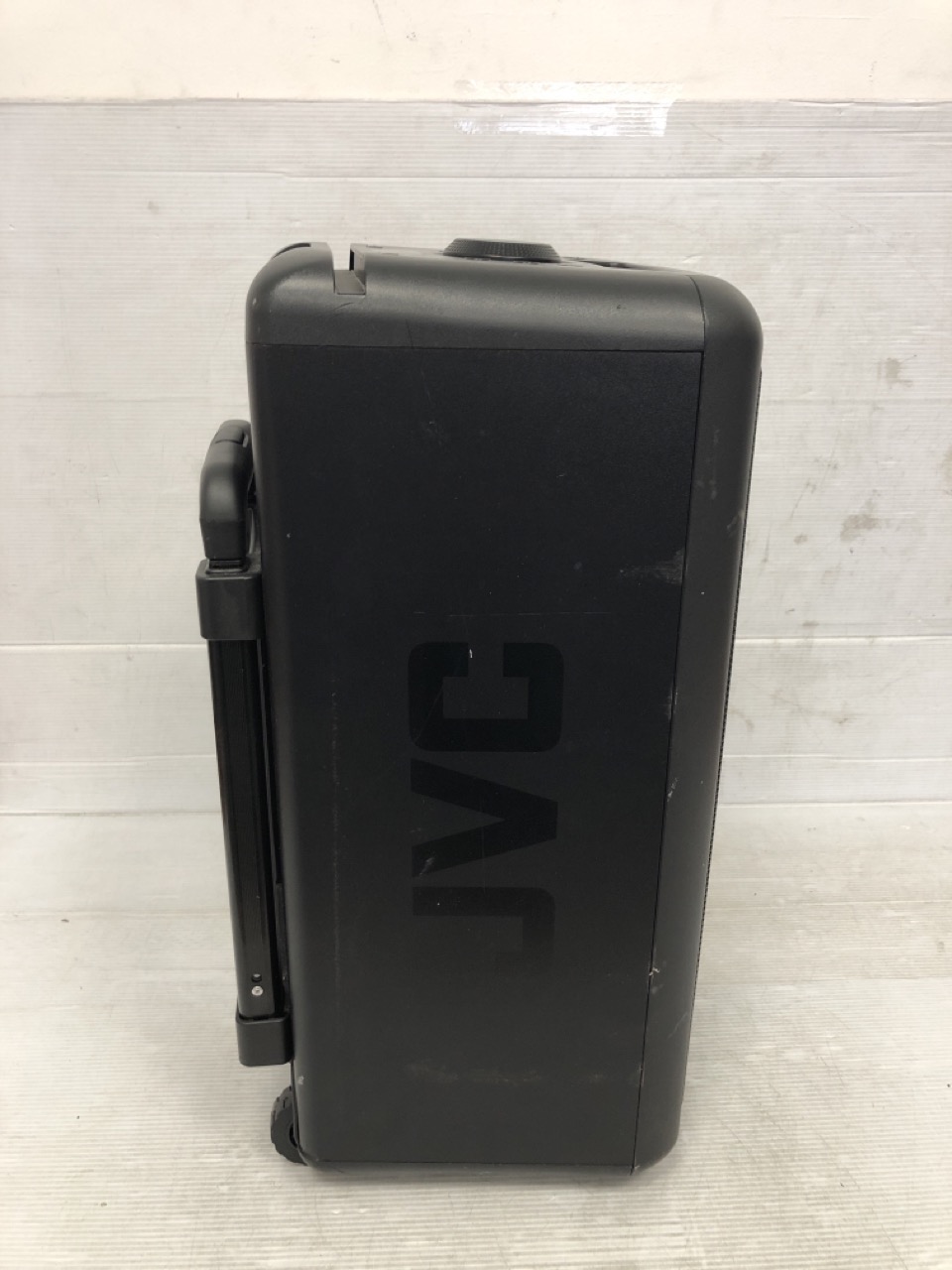 John Pye Auctions JVC PORTABLE BLUETOOTH PARTY SPEAKER MODEL MXD829PB