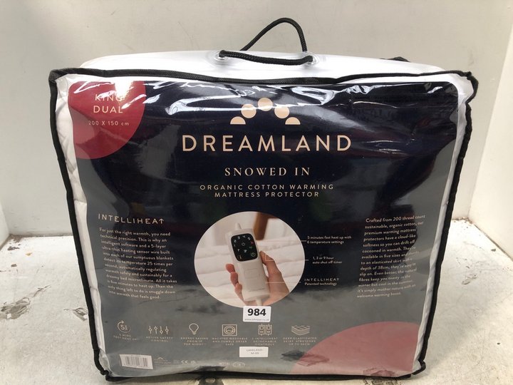 John Pye Auctions DREAMLAND SNOWED IN ORGANIC COTTON WARMING MATTRESS PROTECTOR RRP £150