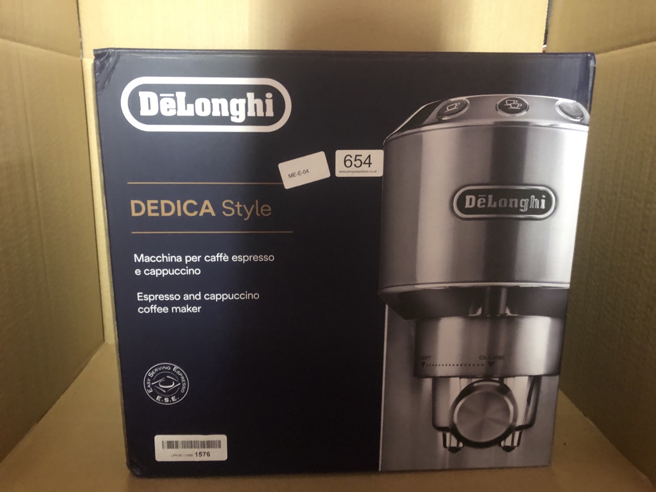 John Pye Auctions DE'LONGHI DEDICA STYLE, TRADITIONAL PUMP ESPRESSO