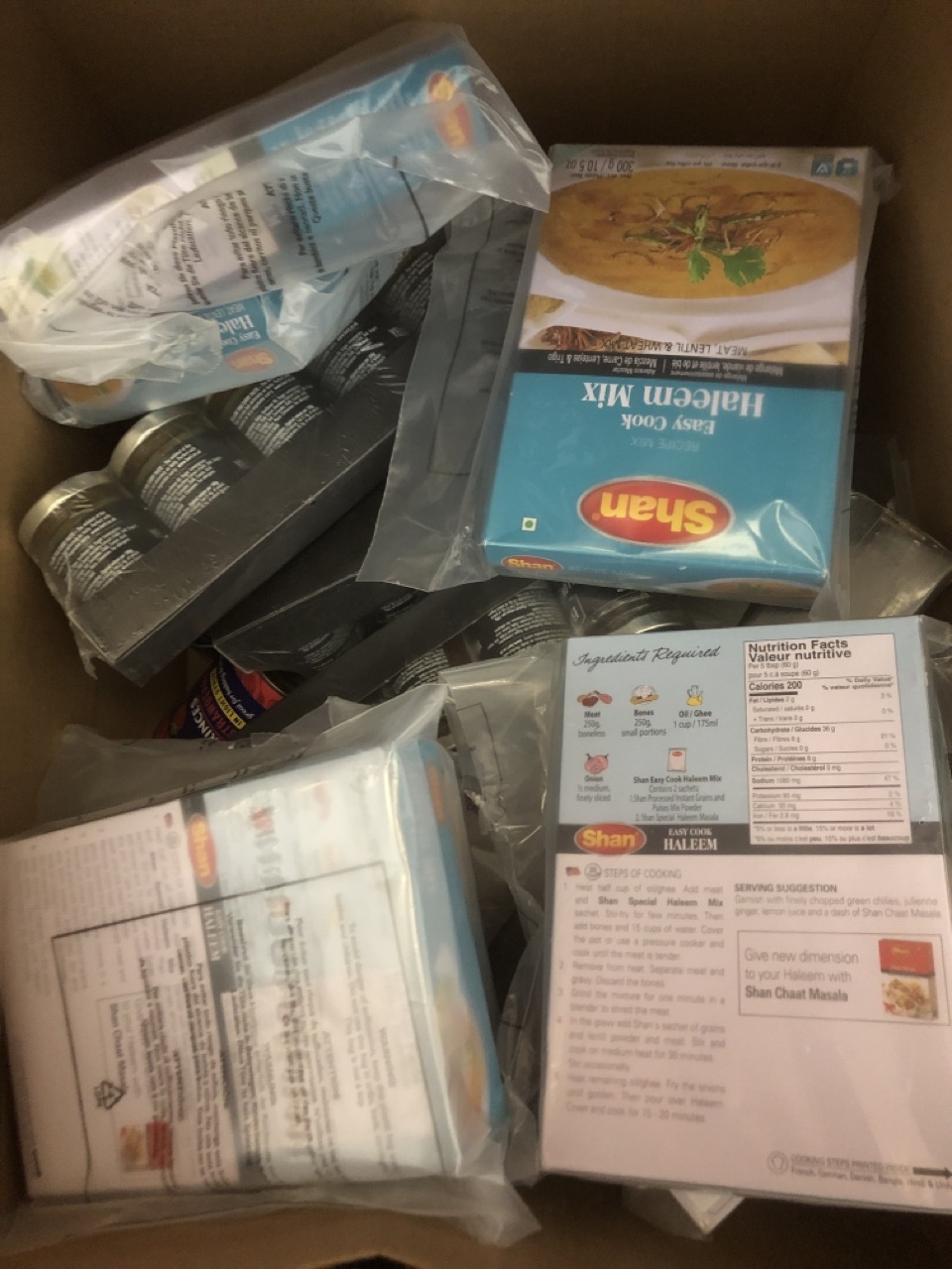 John Pye Auctions QTY OF ITEMS TO INLCUDE ASSORTED FOOD ITEMS TO