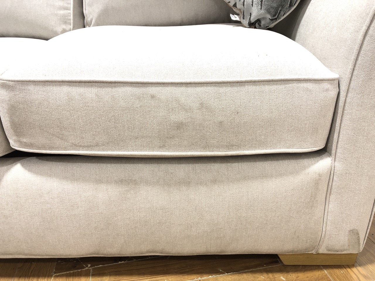 John Pye Auctions OAK FURNITURE LAND JASMINE 2 SEATER SOFA BED WITH