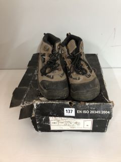 TWO PAIRS OF STEEL TOECAP WORK BOOTS SIZE 10