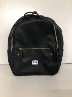 NEW LOOK BLACK BAG