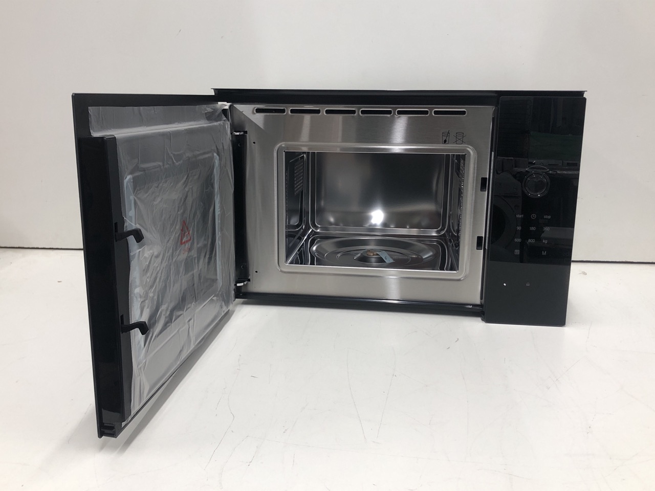 John Pye Auctions BOSCH BUILT IN MICROWAVE OVEN MODEL BFL523MB0B