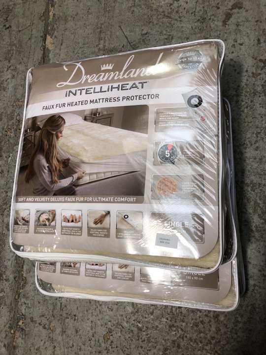 John Pye Auctions 2 X DREAMLAND INTELLIHEAT FAUX FUR HEATED SINGLE