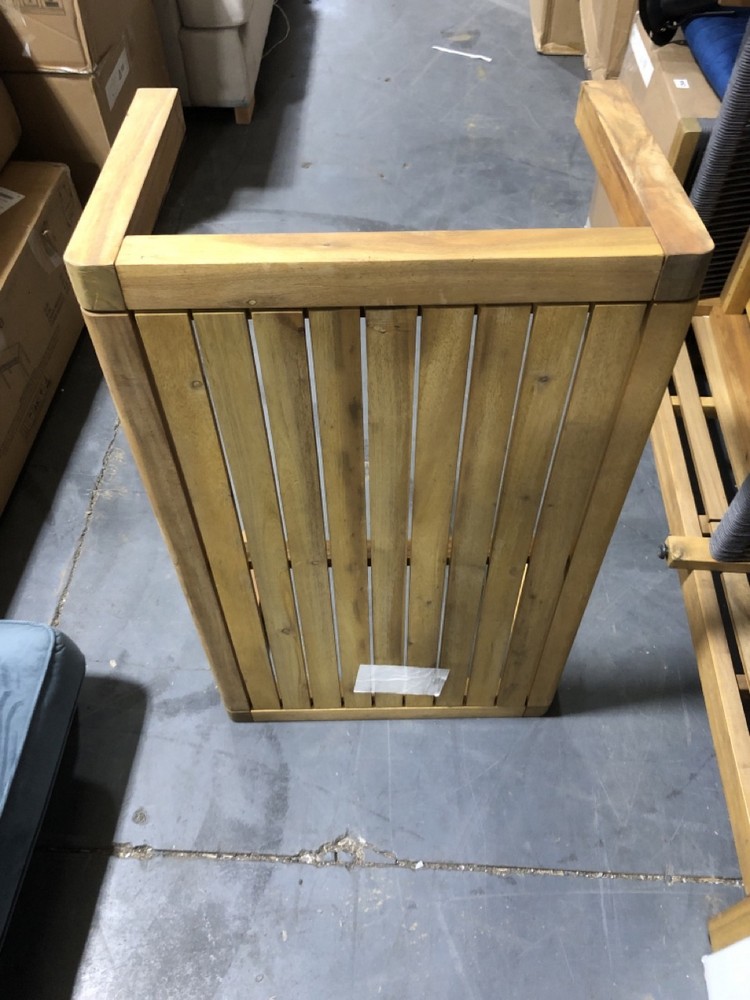 John Pye Auctions 4PCS NATURAL WOODEN EFFECT GARDEN FURNITURE