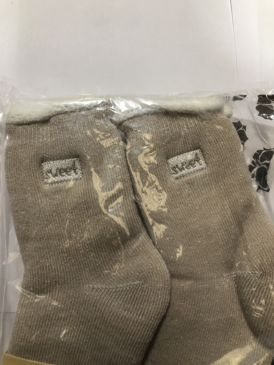 John Pye Auctions 20 X JARSEEN 2 PAIRS WOMEN’S WOOL THERMAL SOCKS