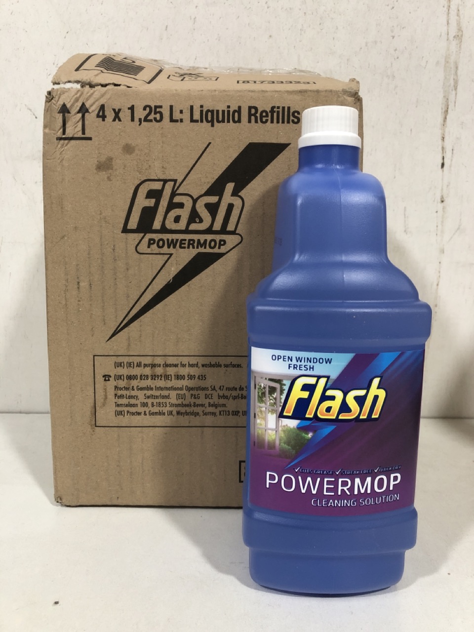 John Pye Auctions QUANTITY OF CLEANING ITEMS TO INCLUDE , FLASH POWER