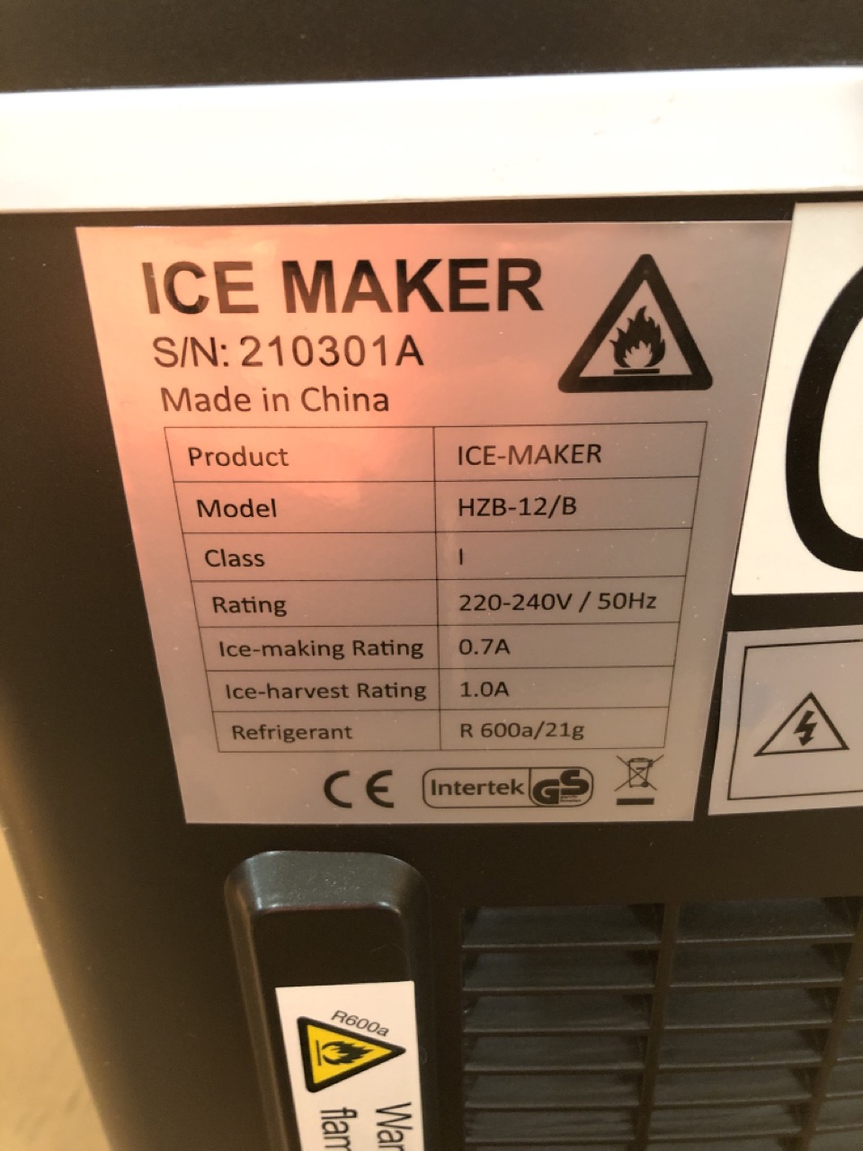 John Pye Auctions VPCOK ICE MAKER