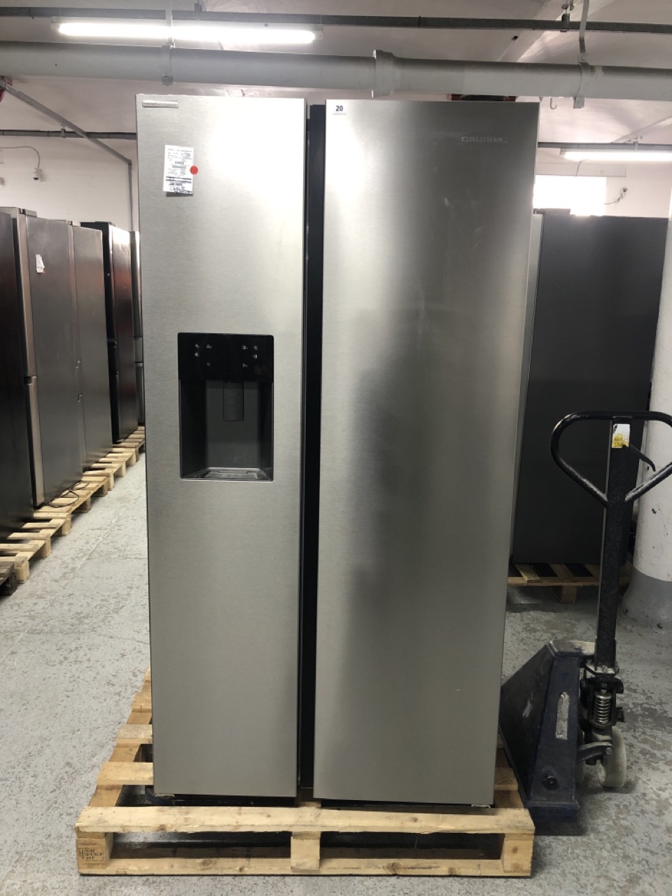 John Pye Auctions GRUNDIG AMERICAN FRIDGE FREEZER MODEL GSBSPDM4F