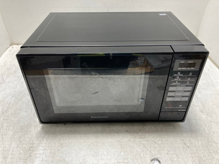 John Pye Auctions PANASONIC NNE28JBM 20L MICROWAVE OVEN IN BLACK