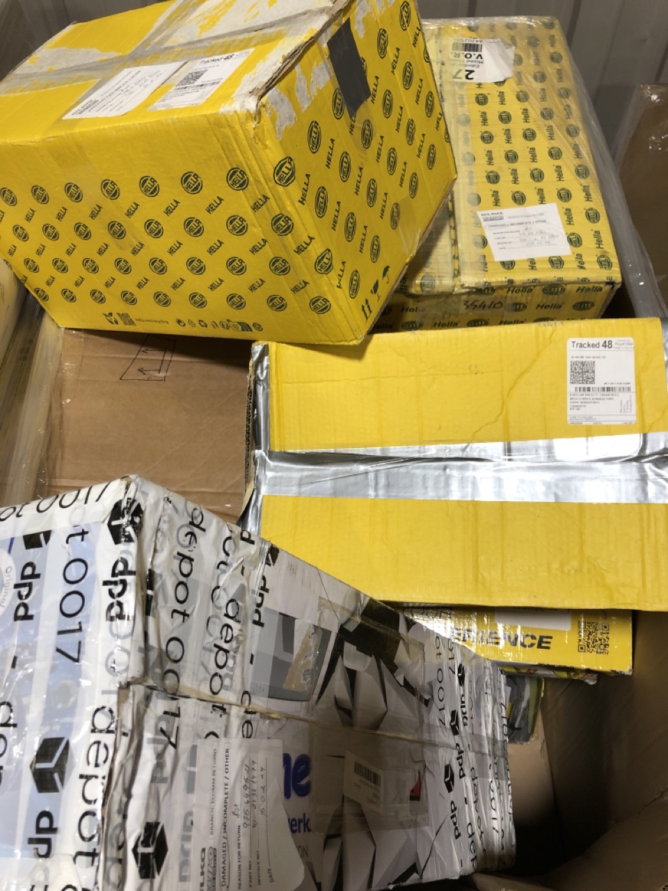 John Pye Auctions 1 X PALLET OF ITEMS TO INCLUDE COMBINATION TAIL