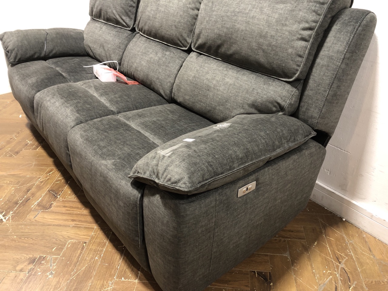 John Pye Auctions OAK FURNITURE LAND GOODWOOD PLUSH CHARCOAL FABRIC 3