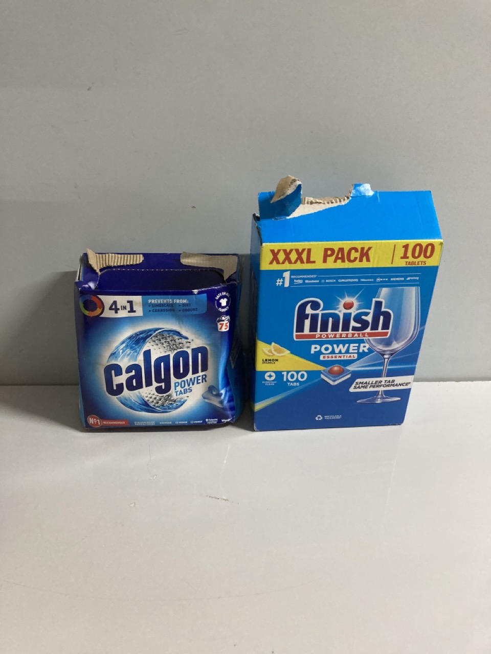 John Pye Auctions BOX OF ASSORTED DISHWASHER TABLETS / WASHING