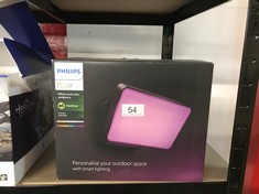 PHILIPS HUE WHITE AND COLOUR AMBIANCE DISCOVER OUTDOOR FLOODLIGHT.: LOCATION - BACK RACK
