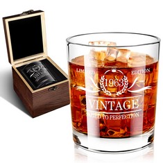 14 X BEYOND MS 60TH BIRTHDAY GIFTS FOR MEN - 60TH BIRTHDAY DECORATIONS FOR DAD - 1963 WHISKEY GLASS IN VALUED WOODEN BOX - ANNIVERSARY IDEAS FOR HIM - 12 OZ WHISKEY GLASS - TOTAL RRP £175: LOCATION -