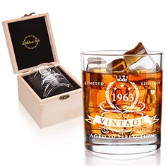 18 X LIGHTEN LIFE 61ST BIRTHDAY GIFTS FOR MEN,1963 WHISKEY GLASS IN VALUED WOODEN BOX,WHISKEY BOURBON GLASS FOR 61 YEARS OLD DAD,HUSBAND,FRIEND,12 OZ OLD FASHIONED GLASS - TOTAL RRP £195: LOCATION -