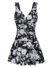 QTY OF ADULT CLOTHING TO INCLUDE GRACE KARIN ONE-PIECE SWIMSUIT WHITE SKIRT FLOWER ON BLACK 2XL RRP £247 : LOCATION - G RACK