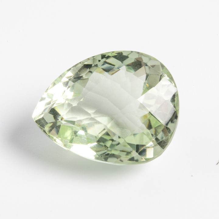 26.00ct Green Amethyst Faceted Pear-cut Single Gemstone, 22.1x17.5mm.  Auction Guide: £150-£250