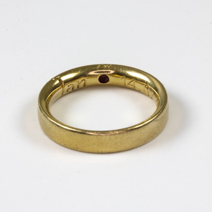 18K Yellow Band Ring, Size M, 5.8g.  Auction Guide: £200-£300 (VAT Only Payable on Buyers Premium)