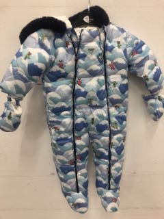 GUESS BABY SLEEP SUIT SIZE UK 6/9 MONTHS RRP-£45