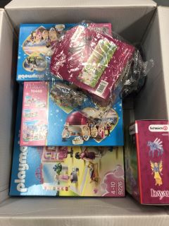 QUANTITY OF ITEMS TO INCLUDE PLAYMOBIL 9226 - APPROX RRP £200